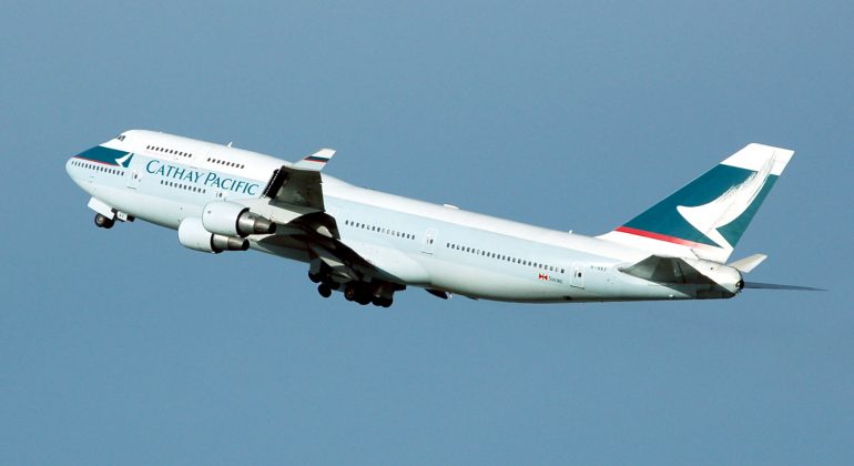 Review: Cathay Pacific Business Class • HKG-TPE-KIX